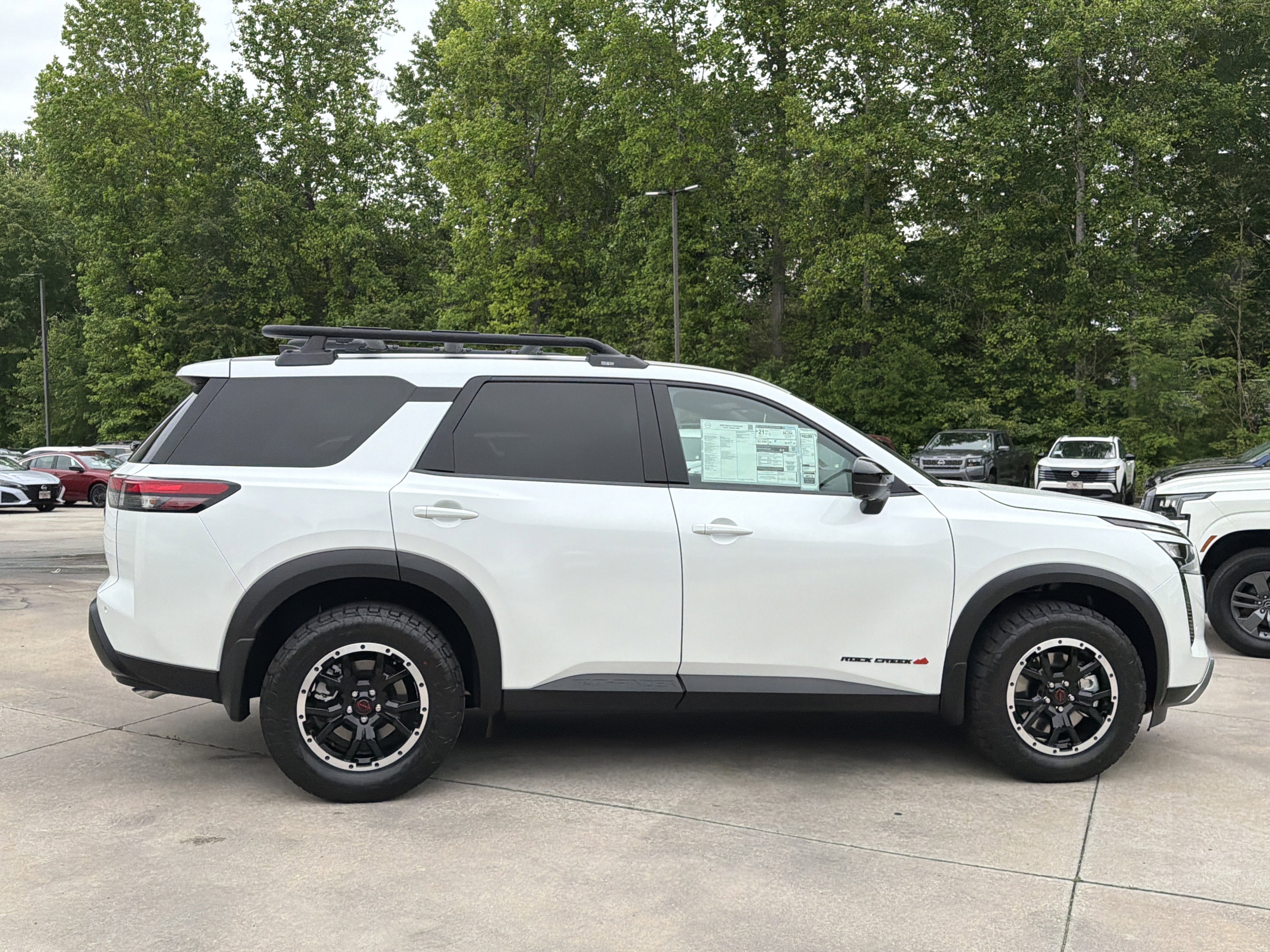New 2026 Everest White Pearl Tricoat Nissan Rock Creek image 9