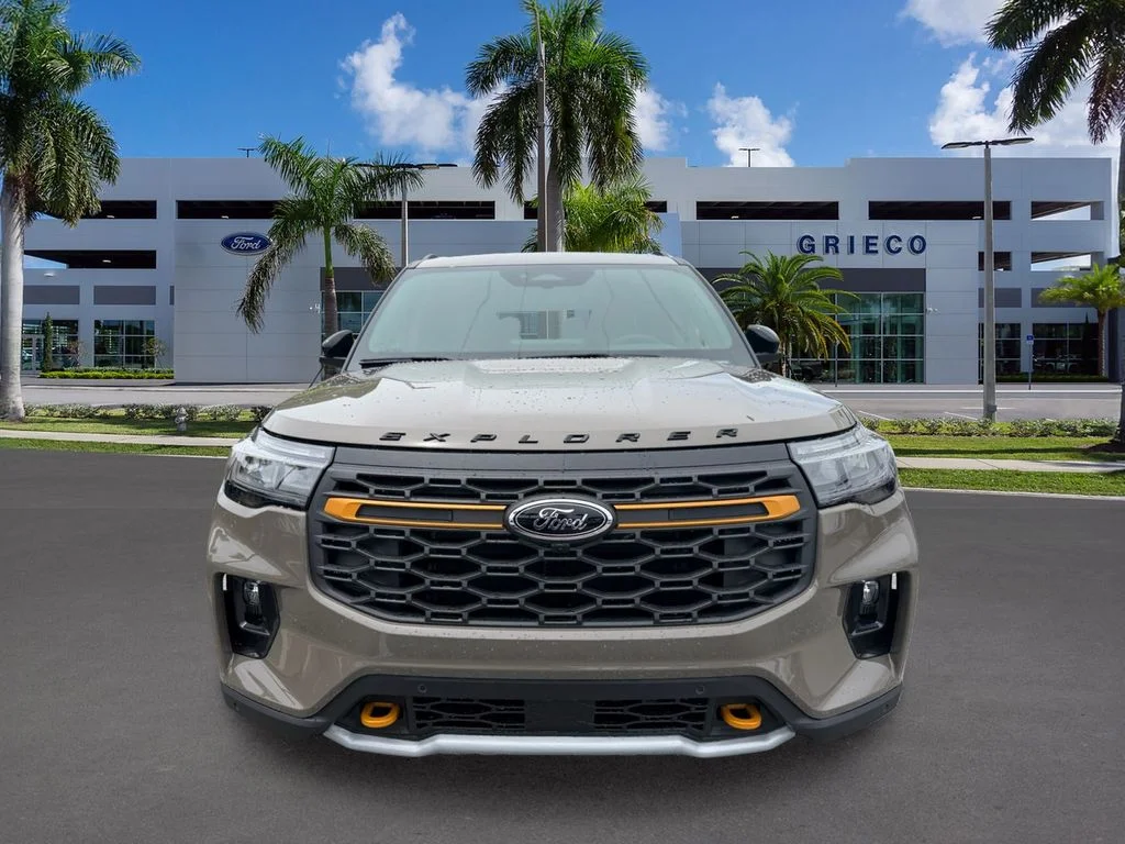 New 2026 Gray Ford Tremor image 2