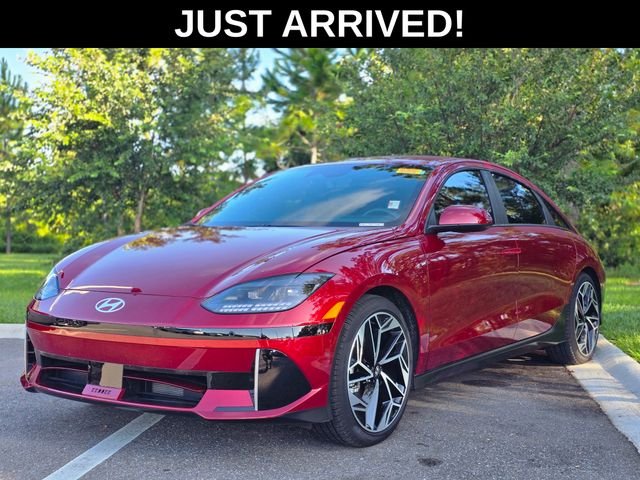 Certified Used 2025 Red Hyundai SEL image 25