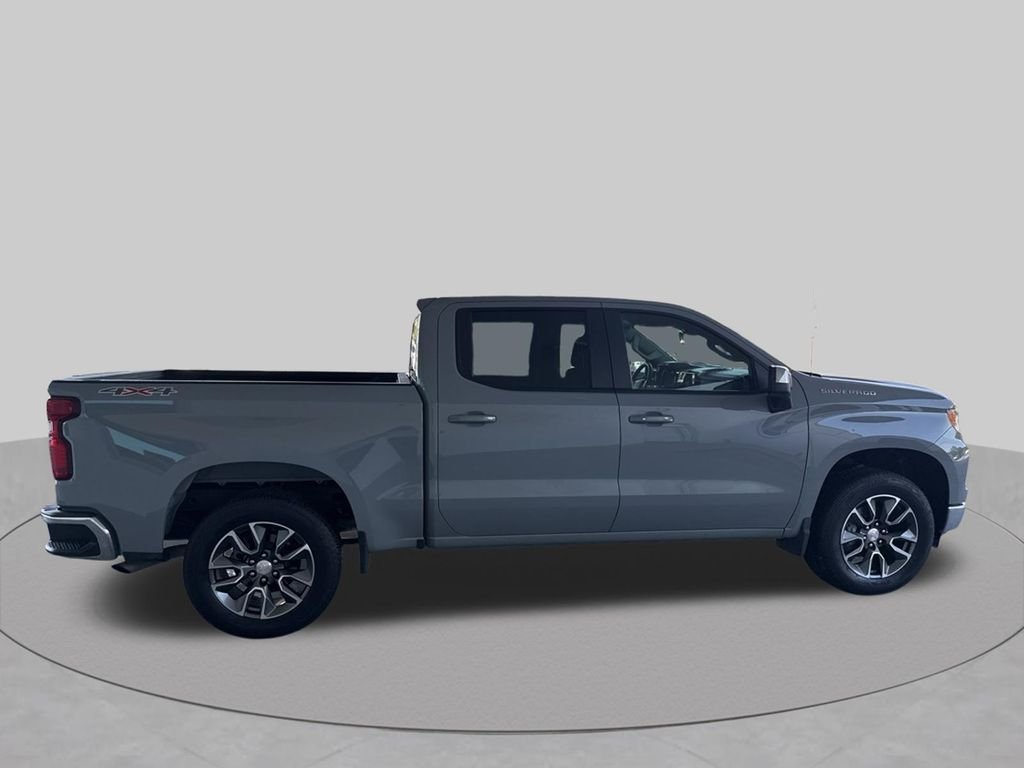 Used 2024 Gray Chevrolet LT image 11