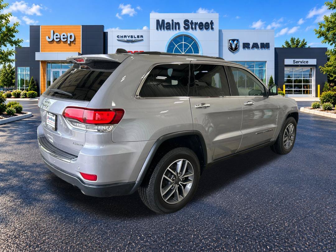 Used 2020 Silver Jeep Limited image 5