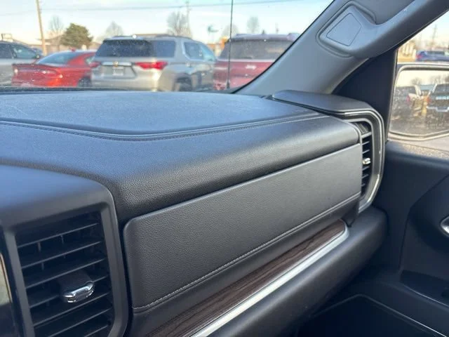 2025 Chevrolet Silverado 1500 LT - Photo 21
