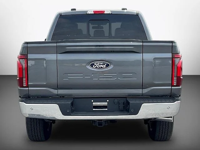 New 2026 Carbonized Gray Metallic Ford Lariat® image 18