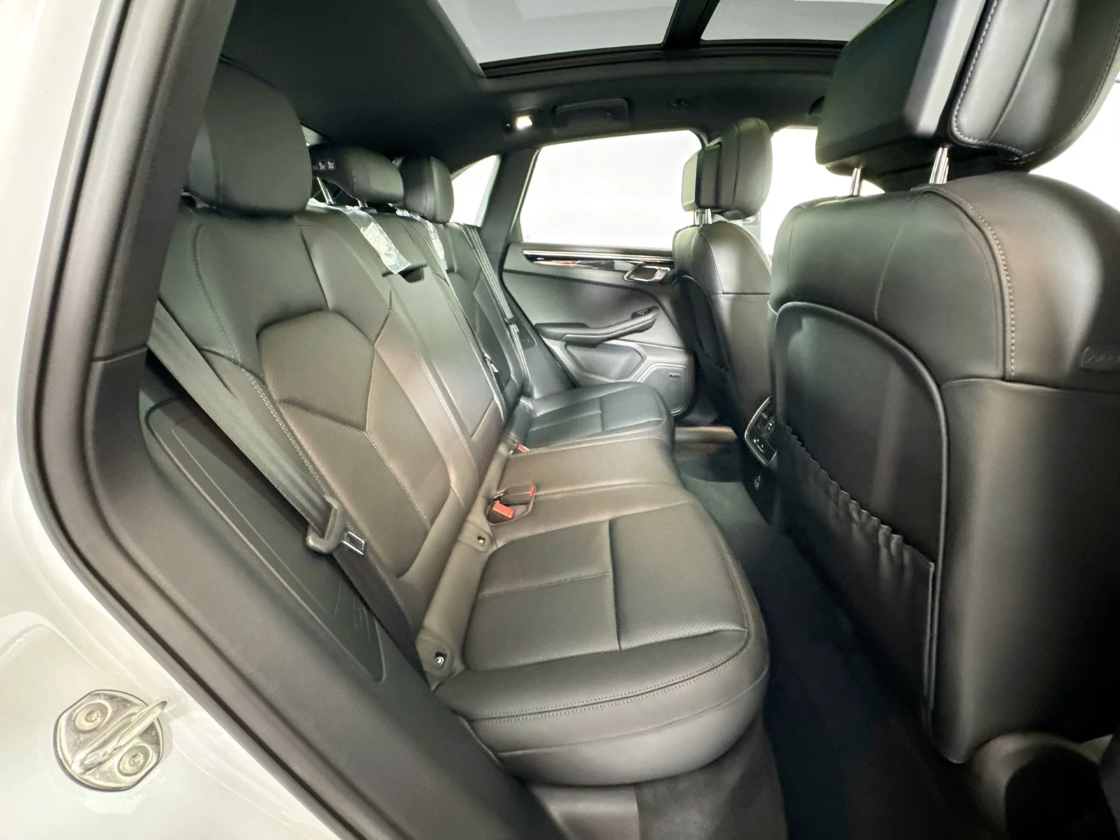 Used 2026 White Porsche  image 24