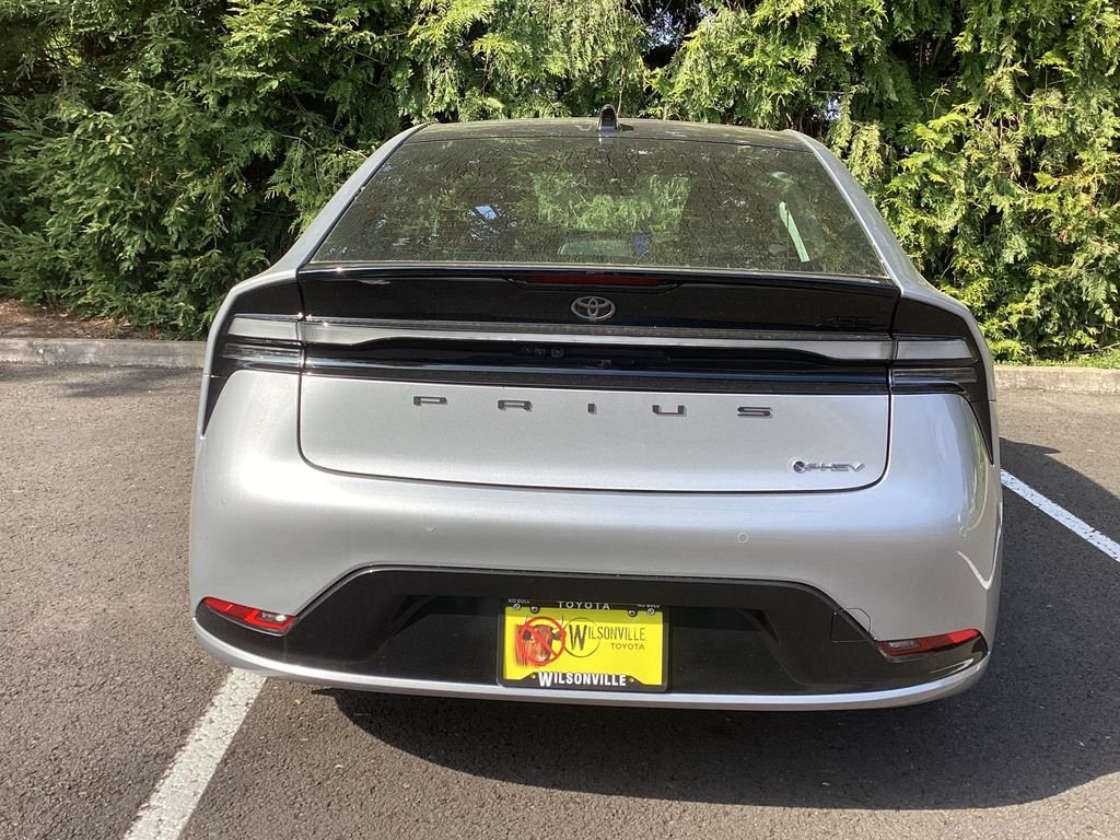New 2026 Cutting Edge Toyota XSE Premium image 13