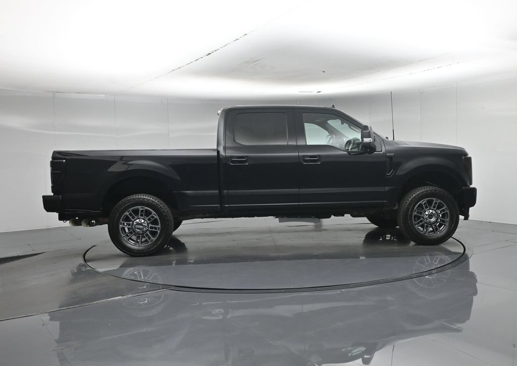 Used 2019 Black Ford Platinum image 34