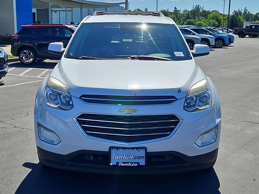 Used 2016 Iridescent Pearl Tricoat Chevrolet LT image 9