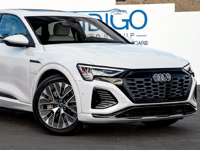 Used 2024 Glacier White Audi Prestige image 5