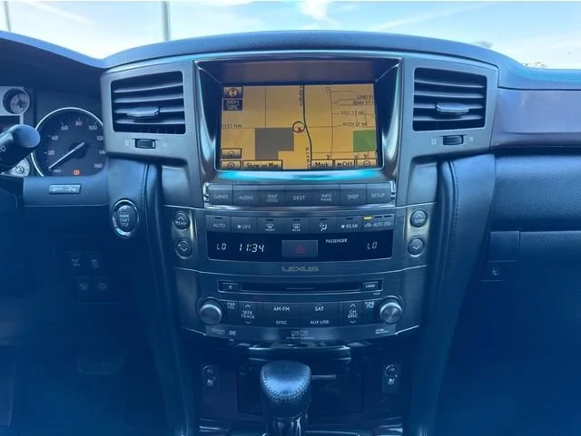 Used 2011 Black Lexus 570 image 22