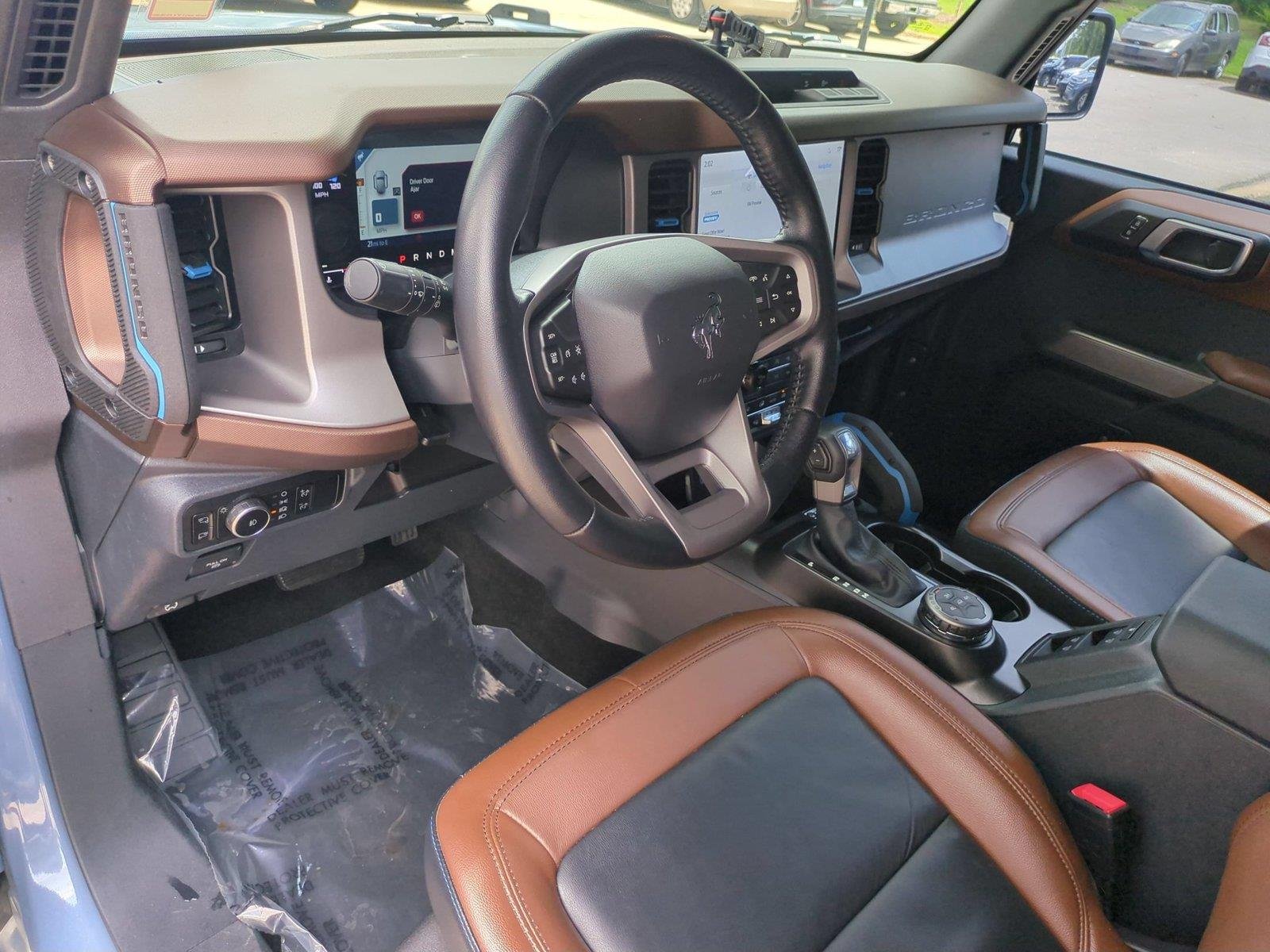 Used 2023 Azure Gray Metallic Tri-Coat Ford Outer Banks image 18
