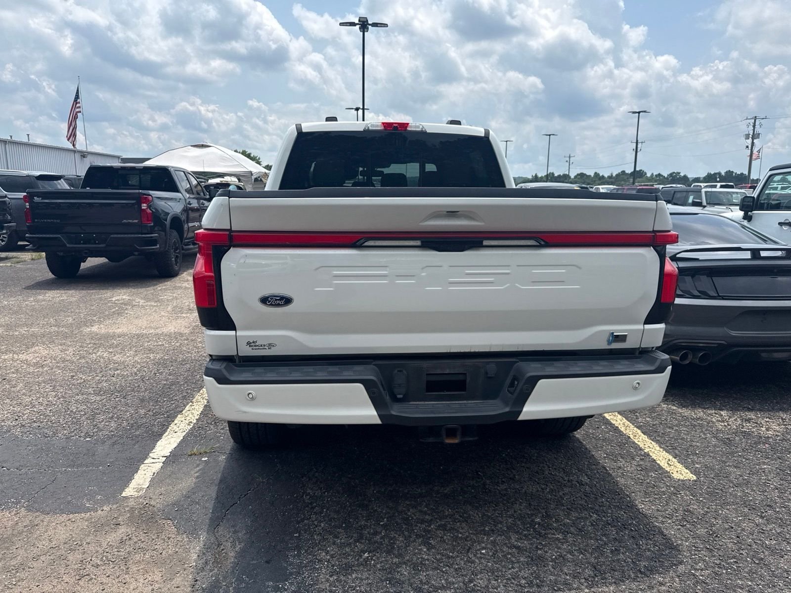Used 2022 White Ford Platinum image 5