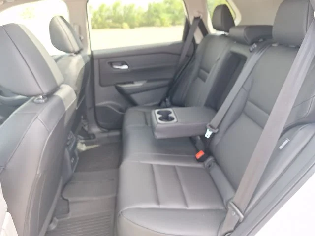 Certified Used 2026 White Nissan Dark Armor image 26