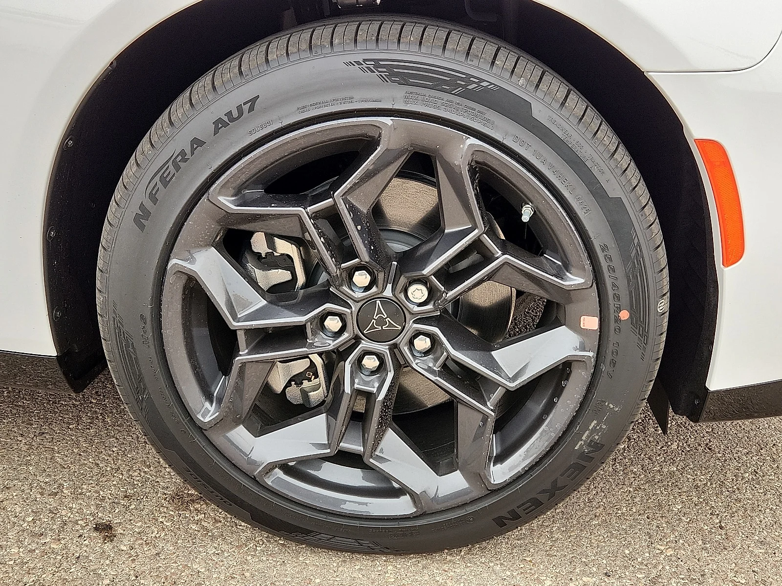 New 2026 White Knuckle  Paint Dodge R/T 4-DOOR AWD image 7