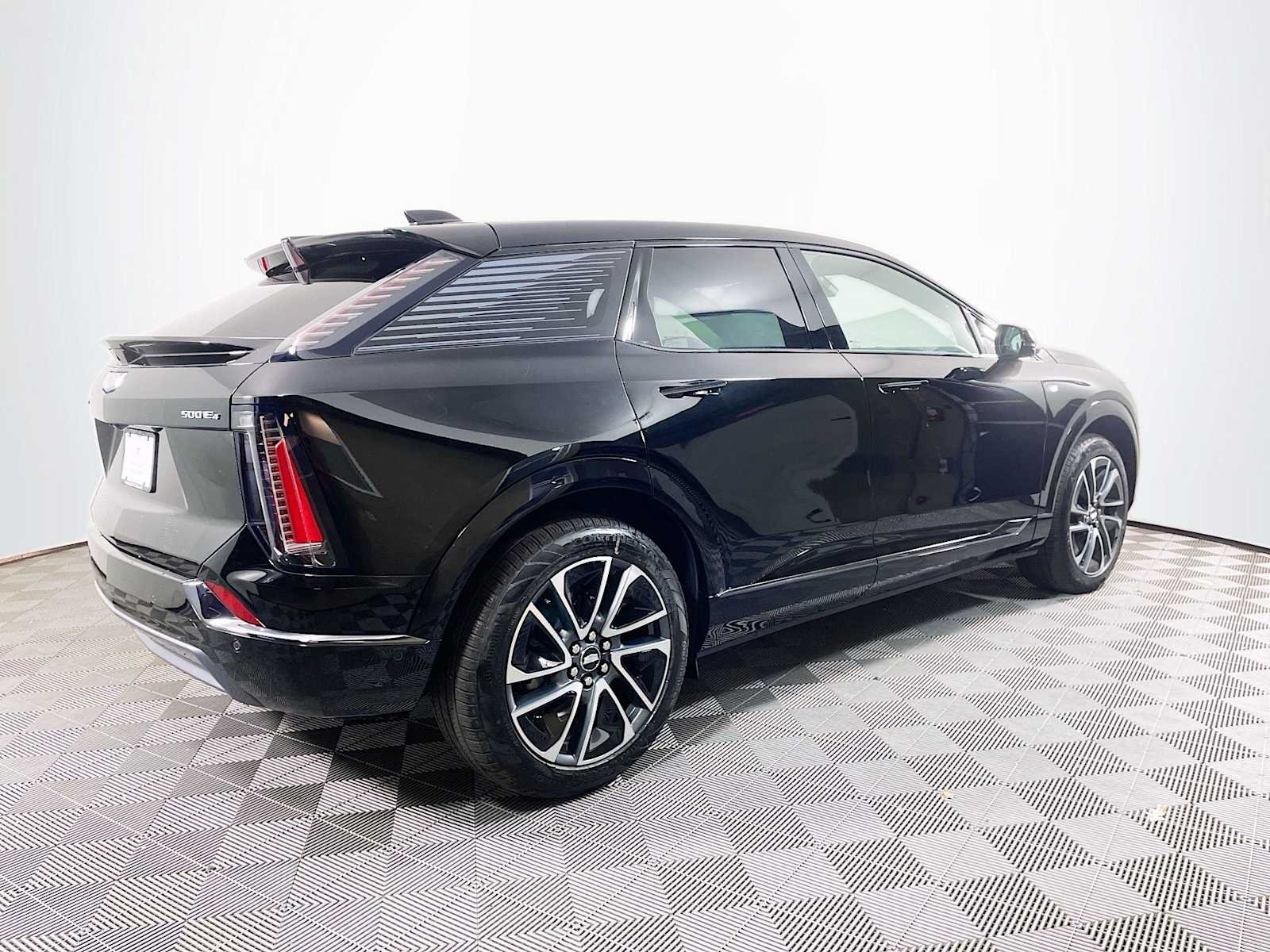 Used 2026 Cadillac OPTIQ Sport with VIN 3GYK3EM47TS123389 for sale in Toms River, NJ