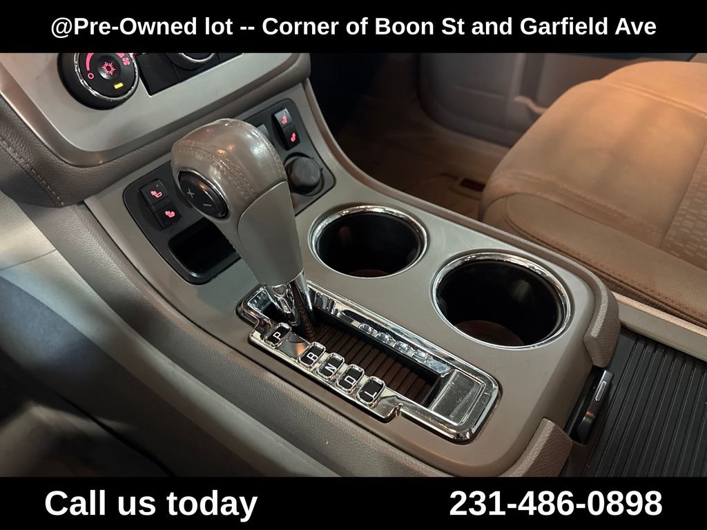 Used 2014 Blue GMC SLE-2 image 25