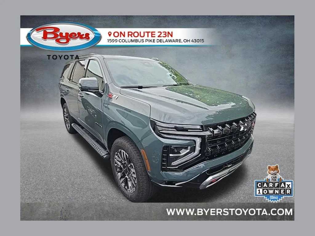 Used 2025 Gray Chevrolet Z71 image 1