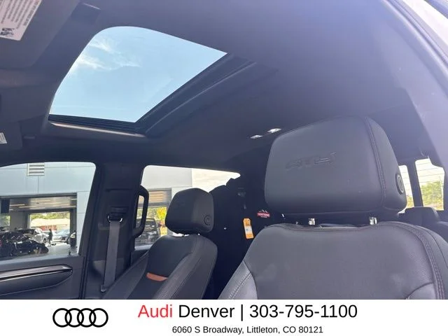 Used 2023 White GMC AT4 image 9