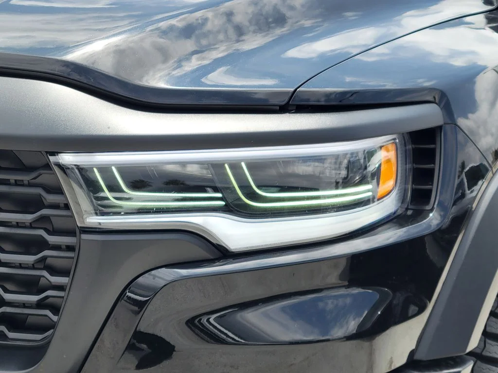 New 2026 Diamond Black Crystal Pearl-Coat Exterior Paint RAM RHO image 26
