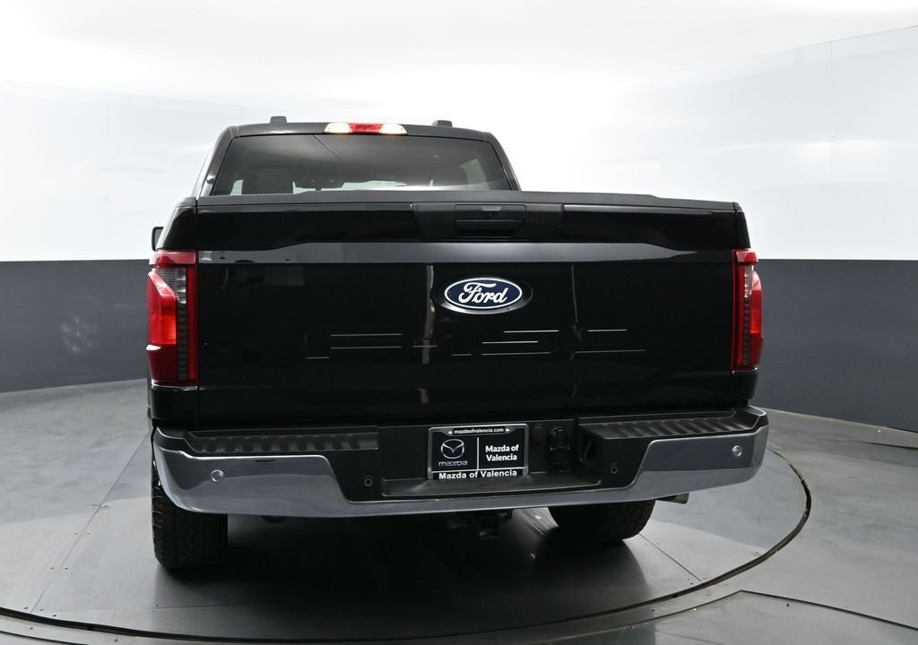 Used 2025 Black Ford XLT image 21