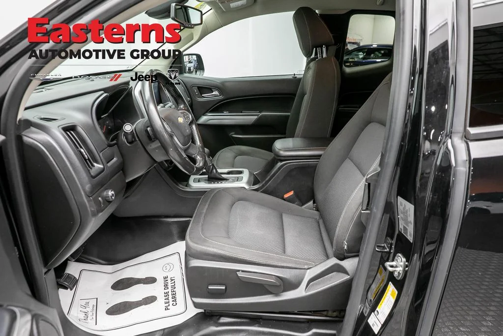 Used 2022 Black Chevrolet LT image 14