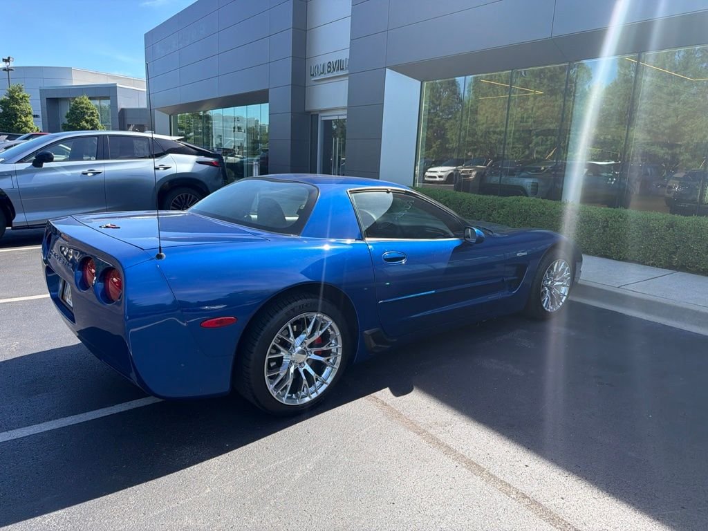 Used 2002 Electron Blue Metallic Chevrolet Z06 image 5