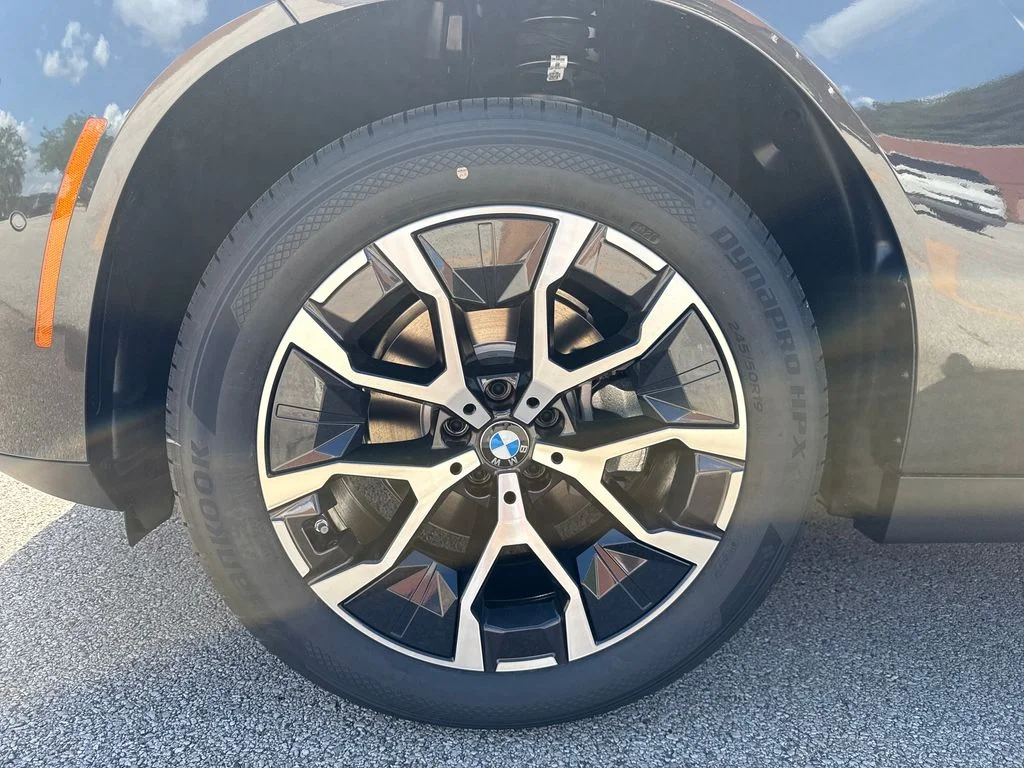 New 2026 Gray BMW 30 xDrive image 9