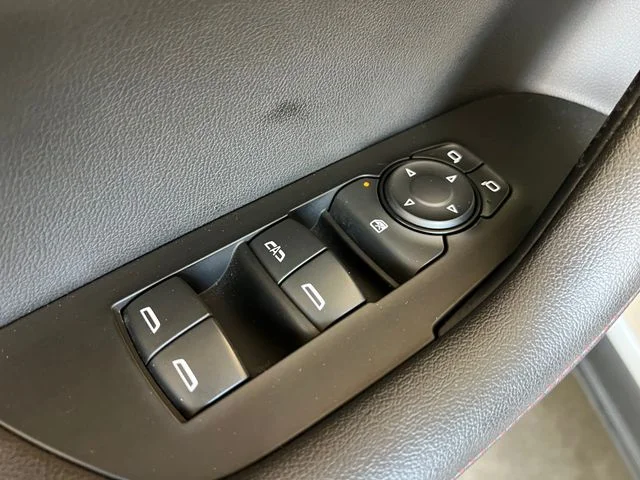 Used 2021 Silver Ice Metallic Chevrolet RS image 34