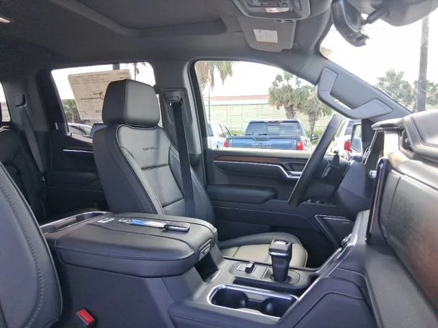 2026 GMC Sierra 1500 Denali - Photo 17