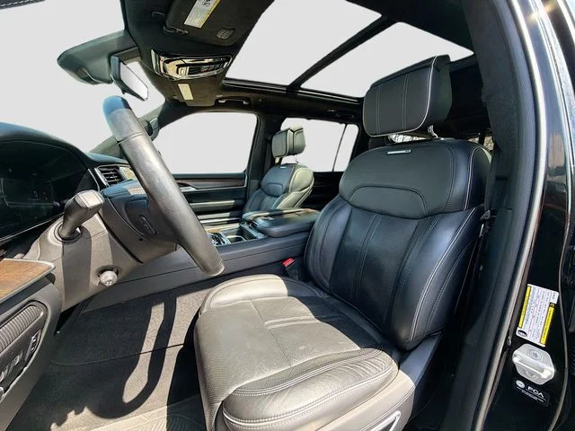 Used 2022 Black Jeep Series II image 11