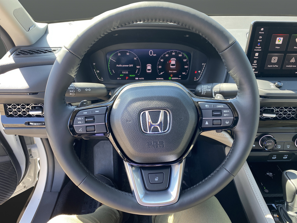 New 2026 Platinum White Pearl Honda Touring image 15