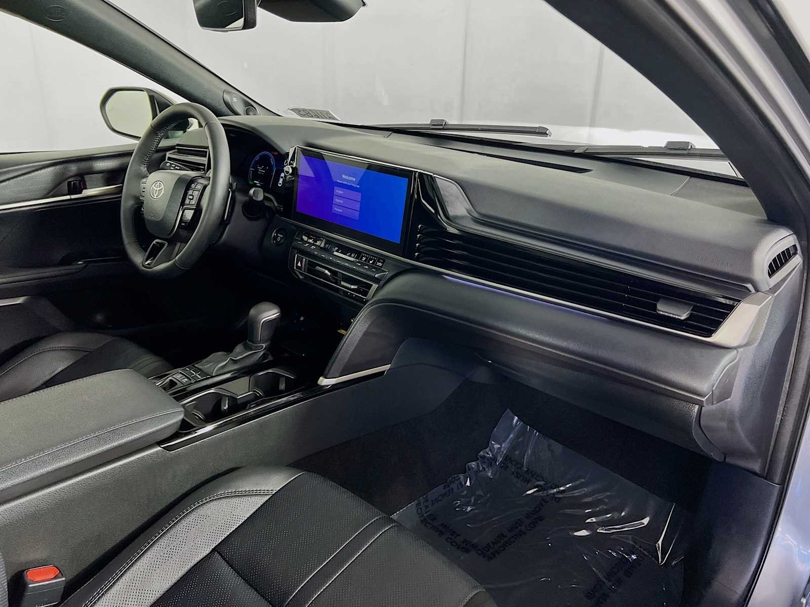 Used 2025 Heavy Metal/Midnight Black Metallic Toyota XSE image 29
