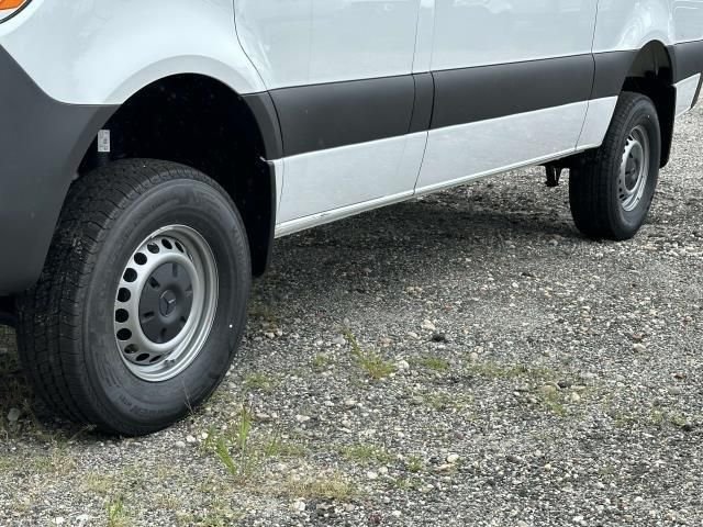 2024 Mercedes-Benz Sprinter Cargo Van Base - Photo 12