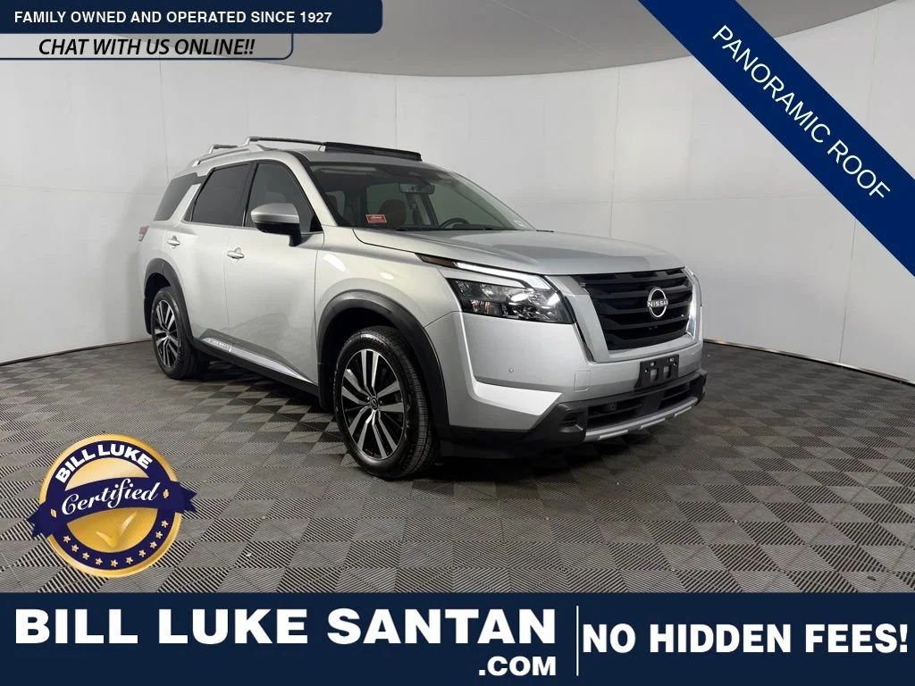 2025 Nissan Pathfinder Platinum 4WD's photo