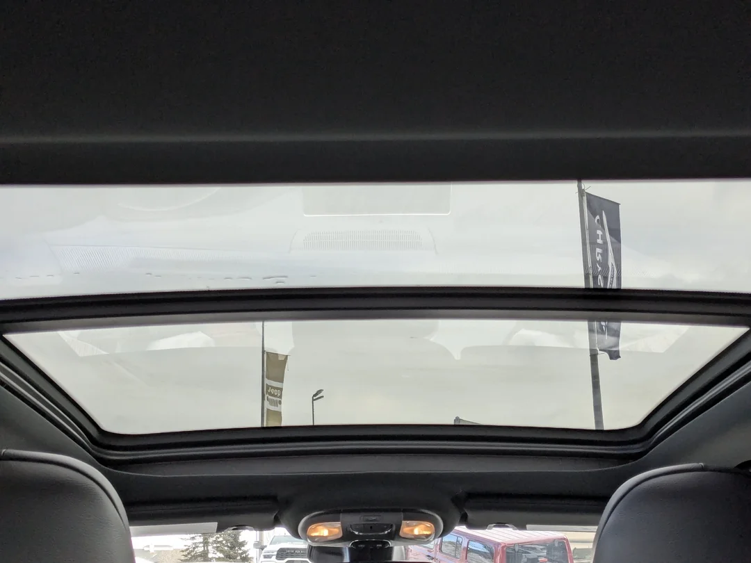 New 2026 Black Jeep Trailhawk - - 4x4 - Sun Sound & Nav - Pano Roof - Active Driving Assist & More! image 27