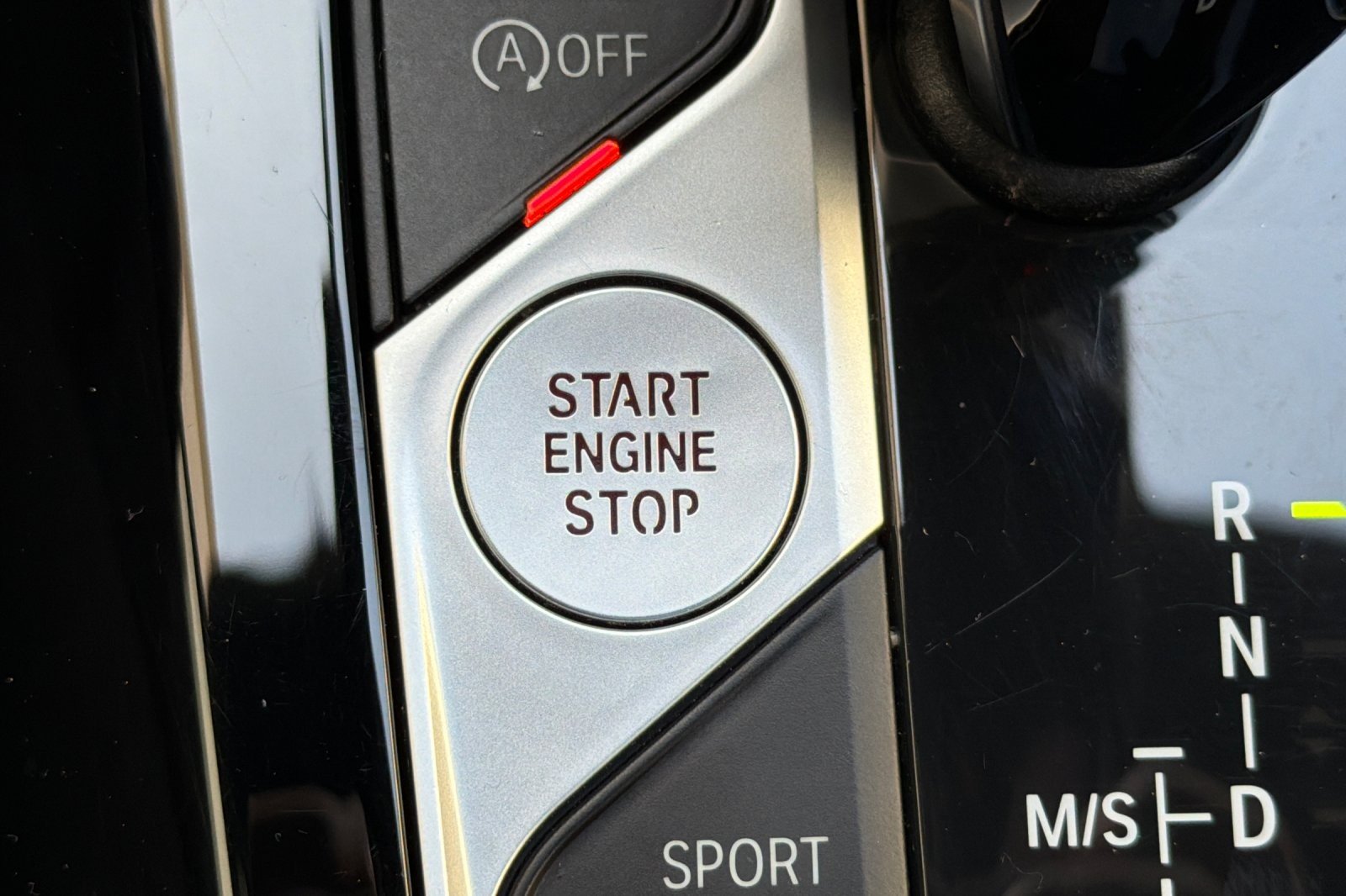 Used 2024 Jet Black BMW sDrive30i image 22