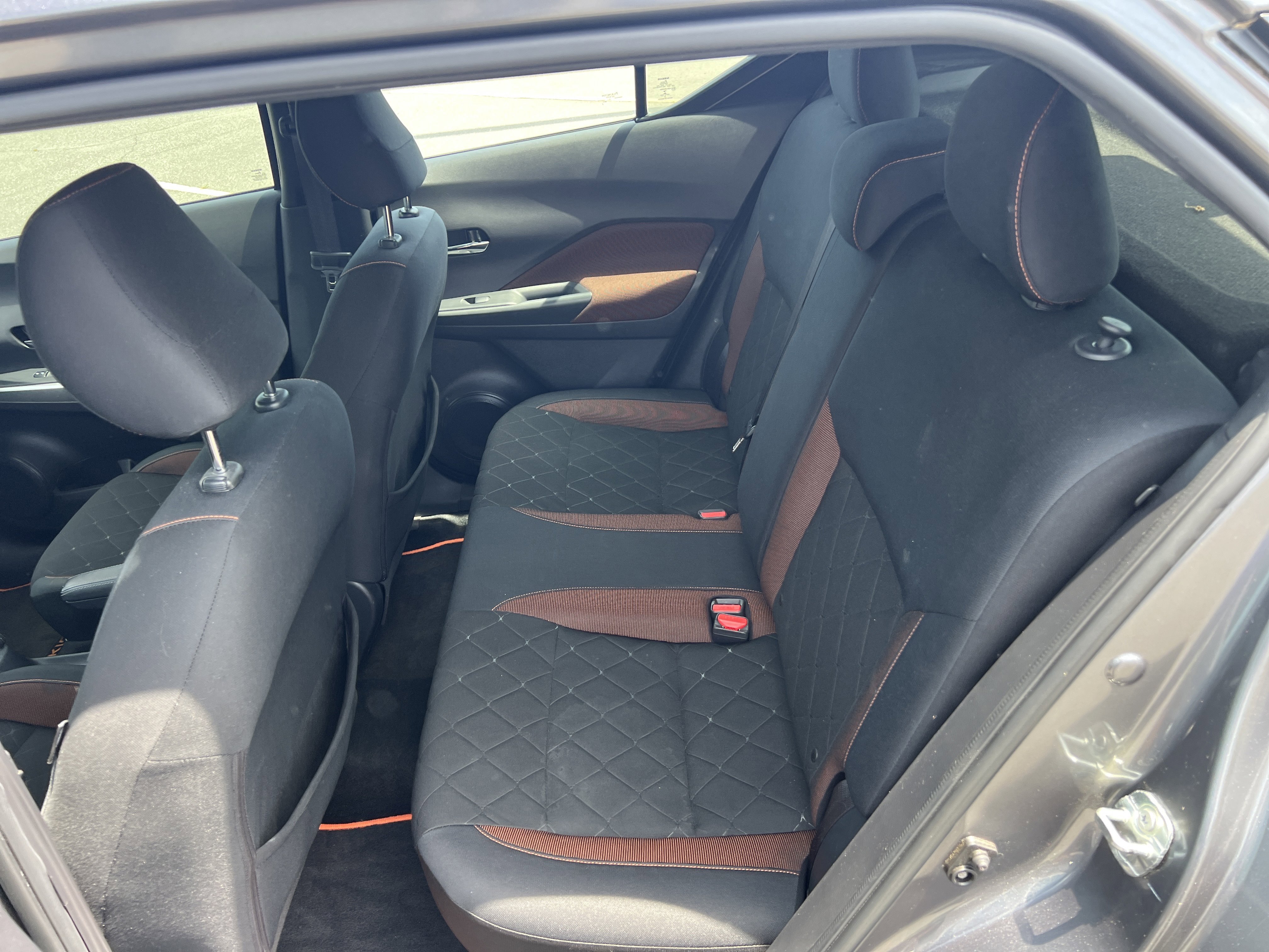 Used 2019 Gun Metallic Nissan SR image 14