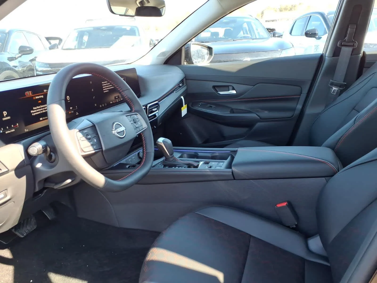 2026 Nissan Sentra SR - Photo 7