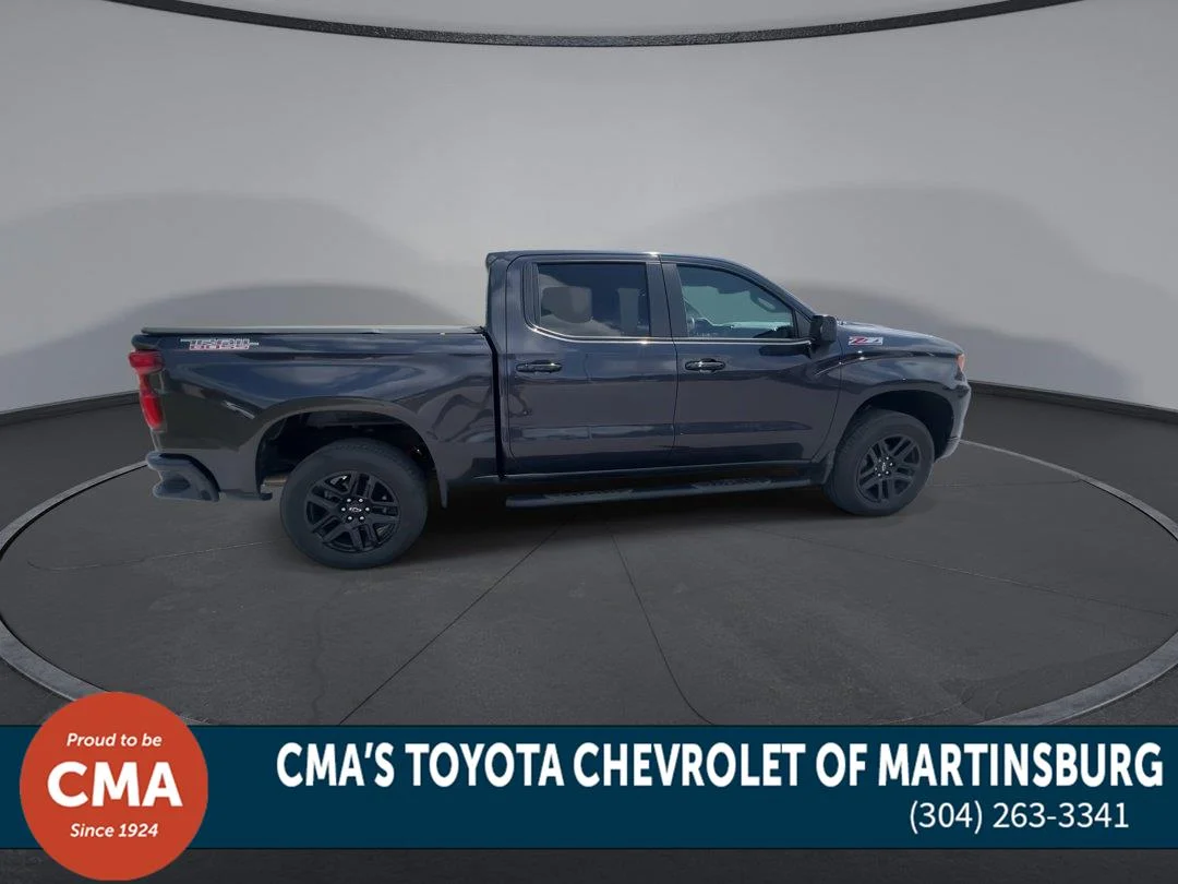 Used 2022 Dark Ash Metallic Chevrolet LT Trail Boss image 9
