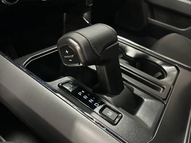 New 2026 Avalanche Ford XLT image 18