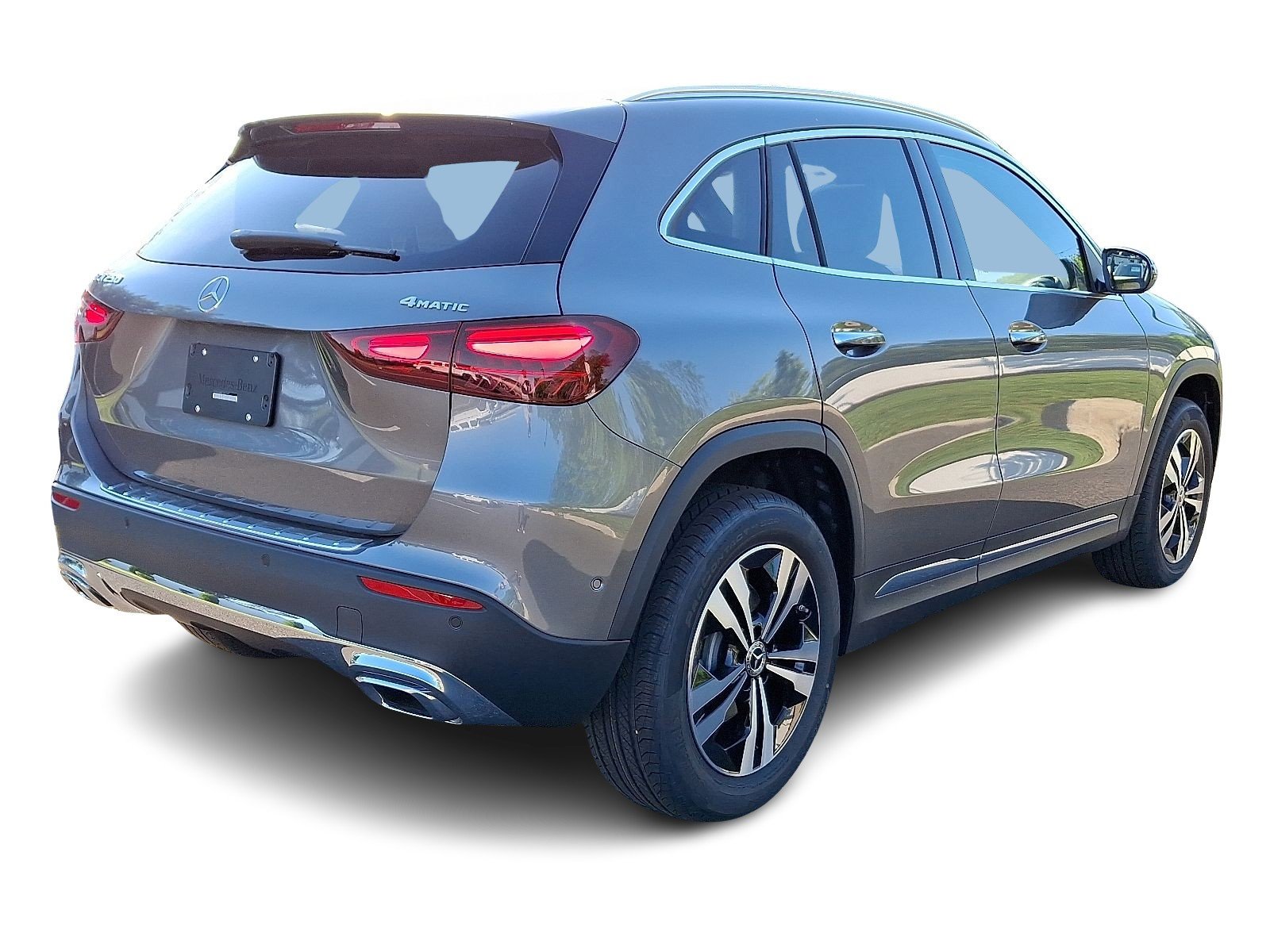 New 2026 Mountain Grey Metallic Mercedes-Benz GLA 250 image 18