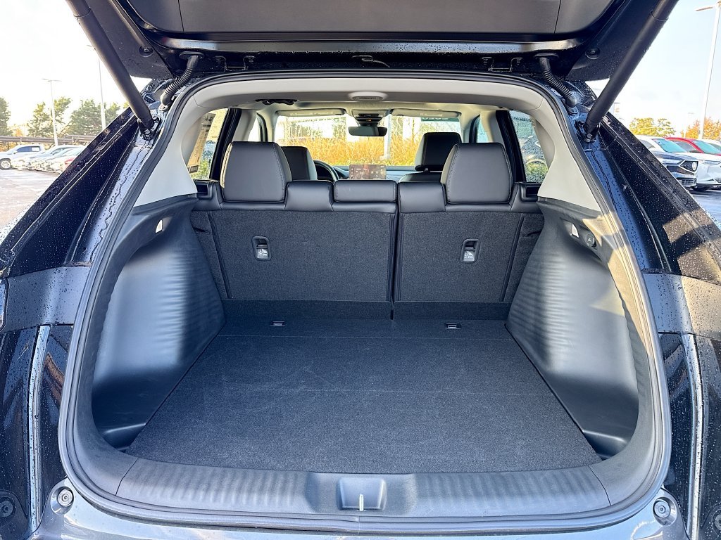 Used 2025 Black Acura Base image 39