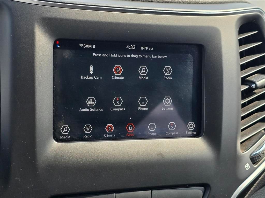 Used 2019 Red Jeep Latitude Plus image 21