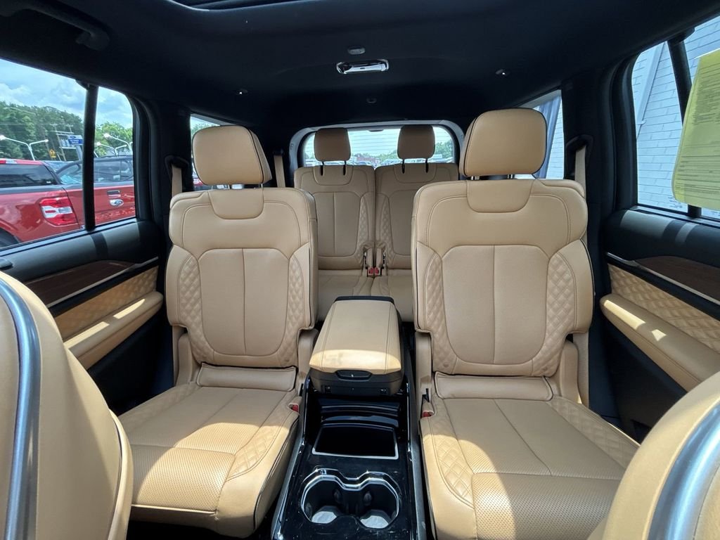 Used 2024 Gray Jeep Summit image 26