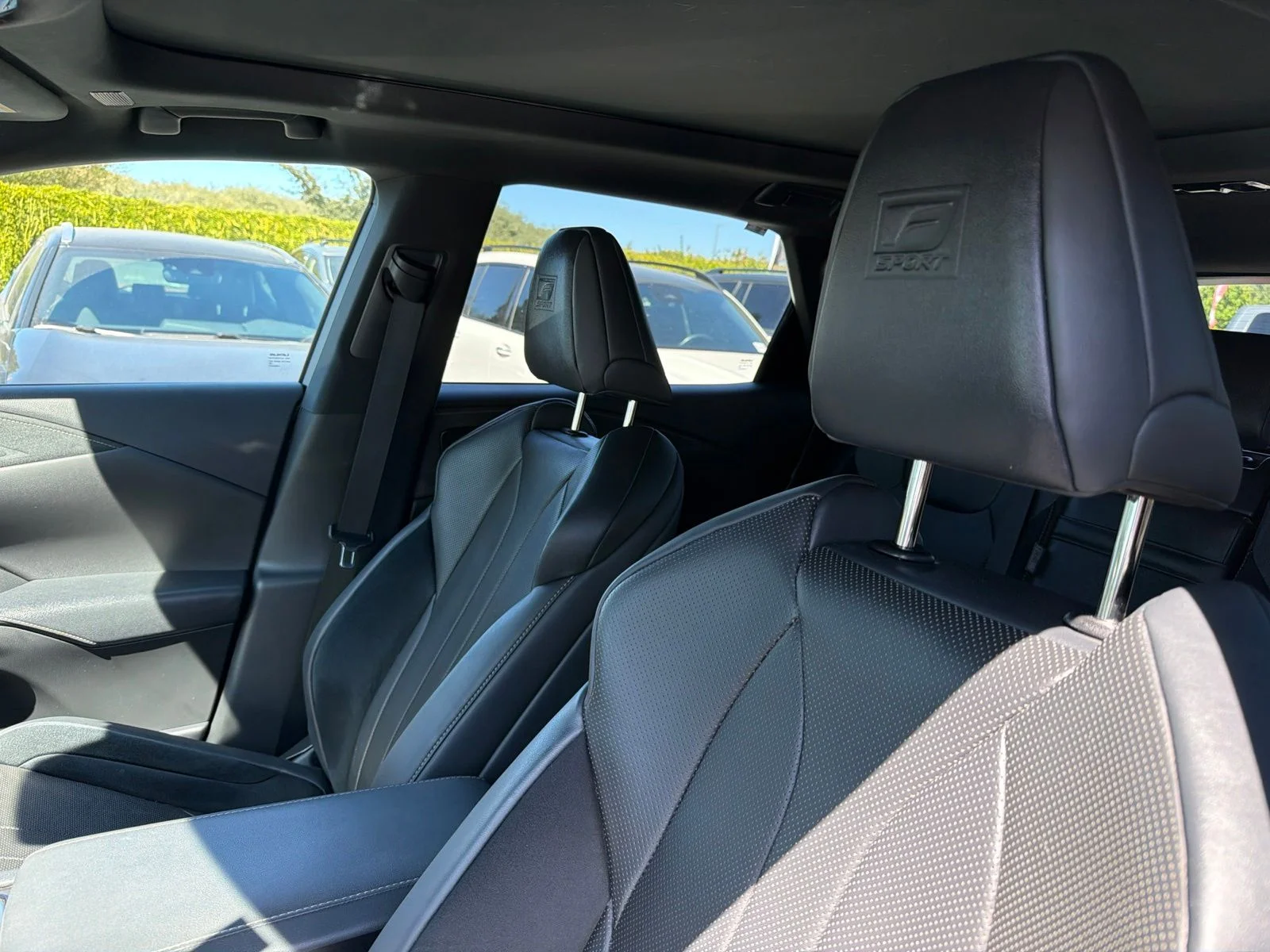 Used 2023 Iridium Lexus 500h F SPORT Performance image 8