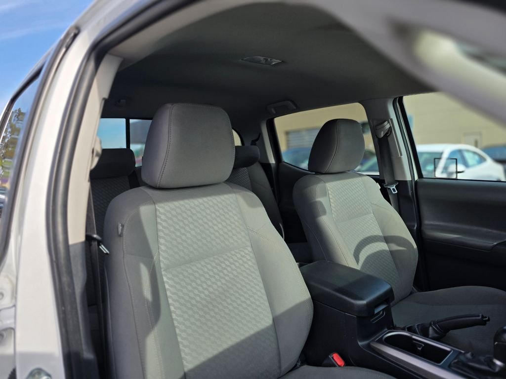 2023 Toyota Tacoma SR5 - Photo 11