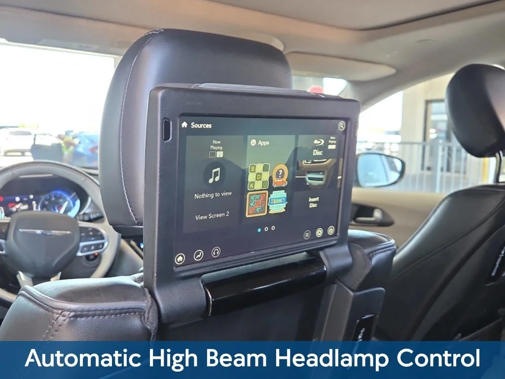 Used 2018 Black Chrysler Limited image 16