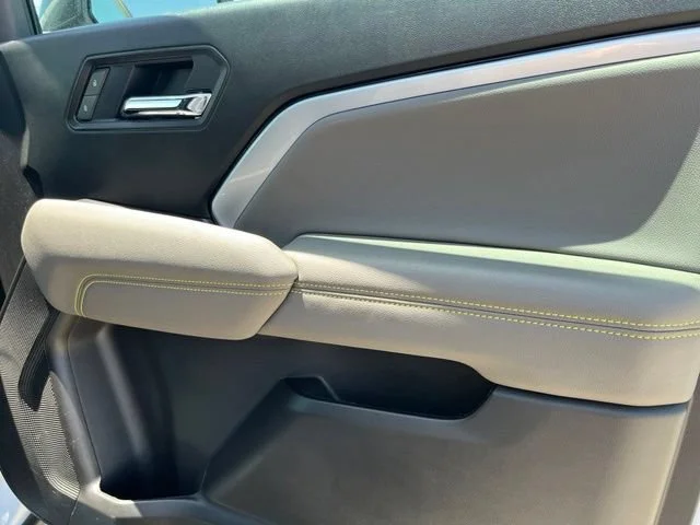 Certified Used 2025 Summit White Chevrolet ZR2 image 30
