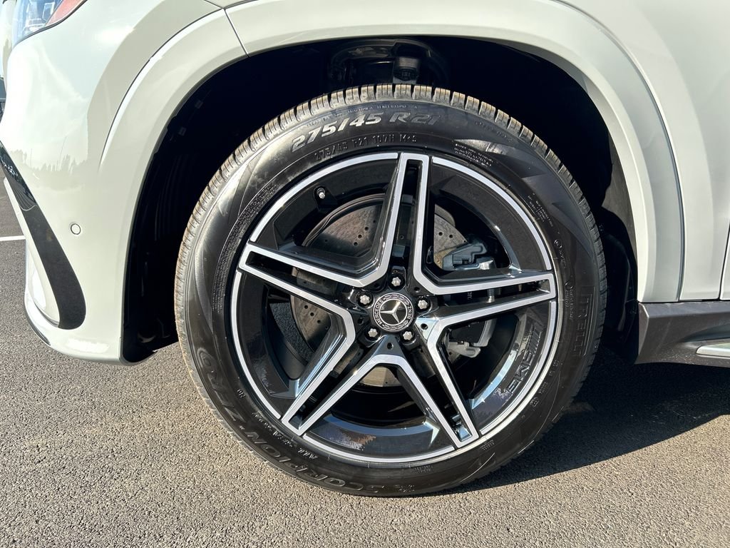 New 2026 MANUFAKTUR Alpine Grey Mercedes-Benz GLS 450 image 37