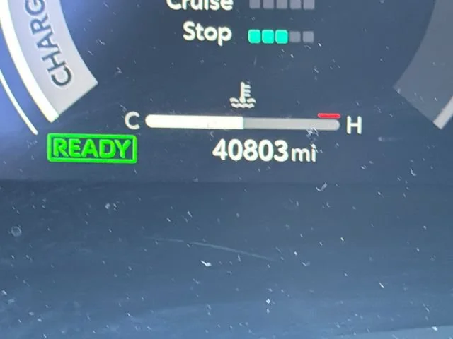 Used 2024 Off-white Toyota Limited image 28