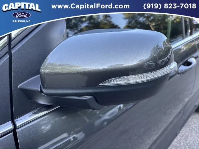 Used 2020 Gray Ford SEL image 12